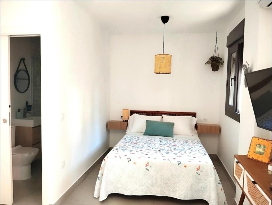 Estudio Alamillo 1 * Seville